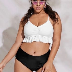 Plus Color Block Ruffle Hem Bikini Swimsuit